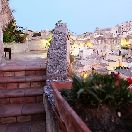 L' Abbraccio Dei Sassi Guest house Matera